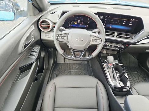 New 2026 Chevrolet Trax RS w/ Driver Confidence Package image 7