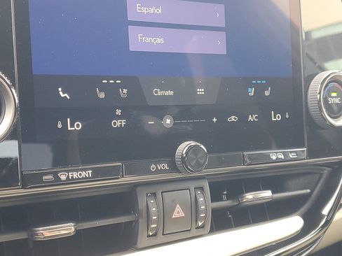 Used 2024 Lexus NX 250 FWD w/ Premium Package image 30