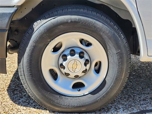 New 2025 Chevrolet Express 3500 w/ Power Convenience Package image 11