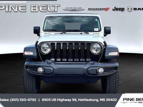 Used 2022 Jeep Wrangler Unlimited Sport image 4