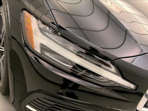 Used 2021 Volvo S60 T8 Inscription w/ Climate Package AWD/4WD image 27