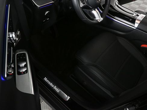 Certified 2026 Mercedes-Benz GLC 300 image 7