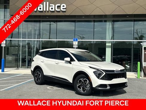 Used 2024 Kia Sportage LX FWD image 1