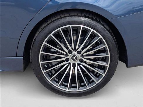 New 2025 Mercedes-Benz C 300 Sedan image 10