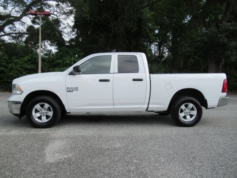 Certified 2024 RAM 1500 Classic SLT AWD/4WD image 4