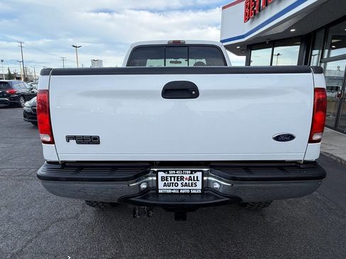 Used 2000 Ford F250 Lariat image 7