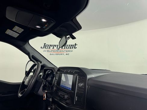 Used 2021 Ford F150 XL image 29