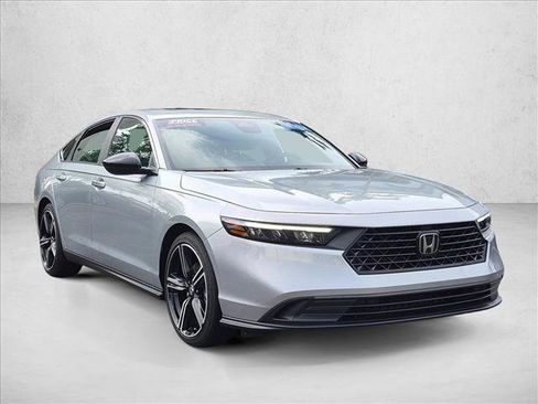 Certified 2024 Honda Accord Sport image 3