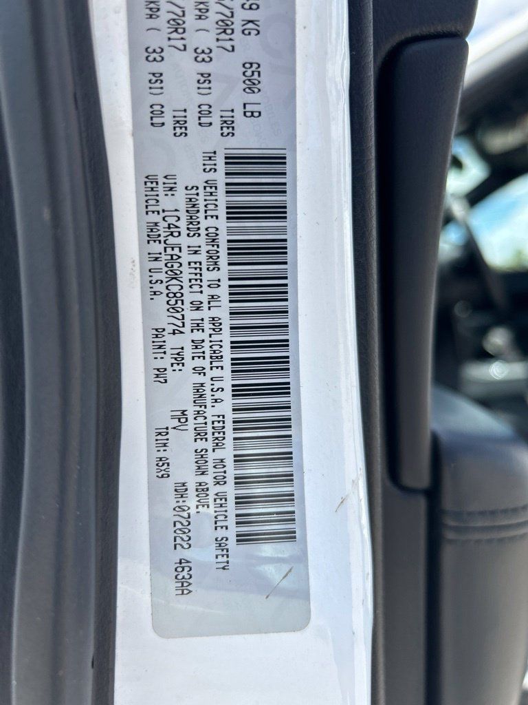 Certified 2019 Jeep Grand Cherokee Laredo RWD image 45