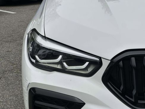 Used 2022 BMW X6 xDrive40i w/ M Sport Package AWD/4WD image 10