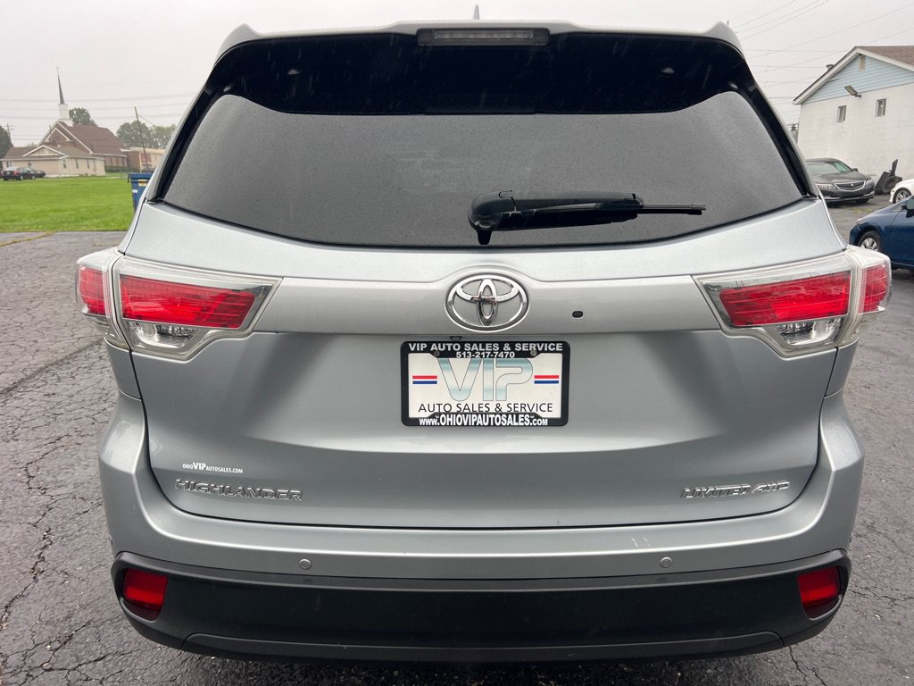 Used 2015 Toyota Highlander Limited Platinum AWD/4WD image 6