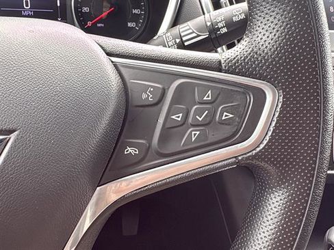 Used 2023 Chevrolet Equinox LT FWD image 20