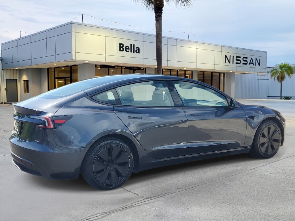 Used 2025 Tesla Model 3 Long Range RWD image 7