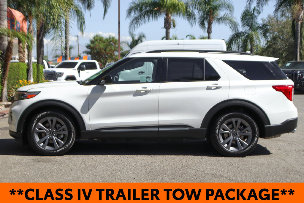 Used 2023 Ford Explorer XLT w/ Equipment Group 202A RWD image 5