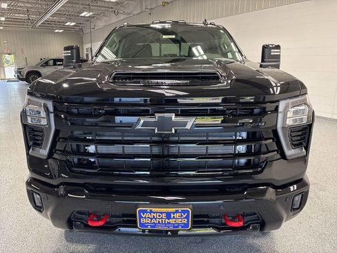 New 2026 Chevrolet Silverado 2500 LTZ w/ LTZ Plus Package AWD/4WD image 2