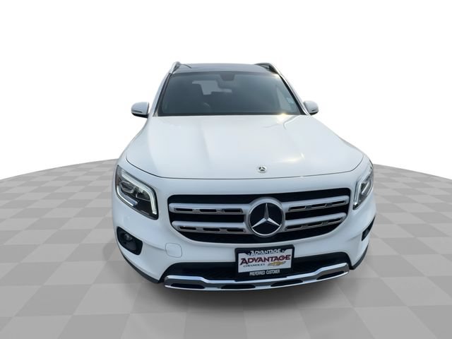 Used 2023 Mercedes-Benz GLB 250 4MATIC image 3