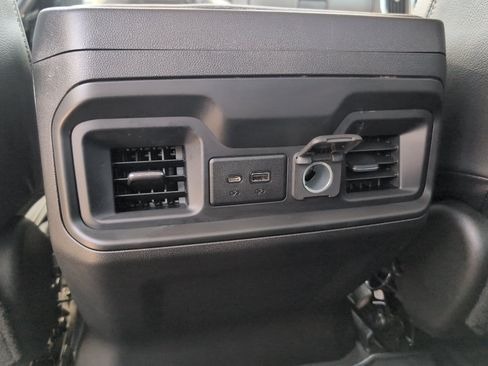 Used 2022 Chevrolet Silverado 1500 RST AWD/4WD image 18