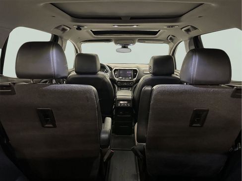 Certified 2023 GMC Acadia AT4 w/ Preferred Package image 29
