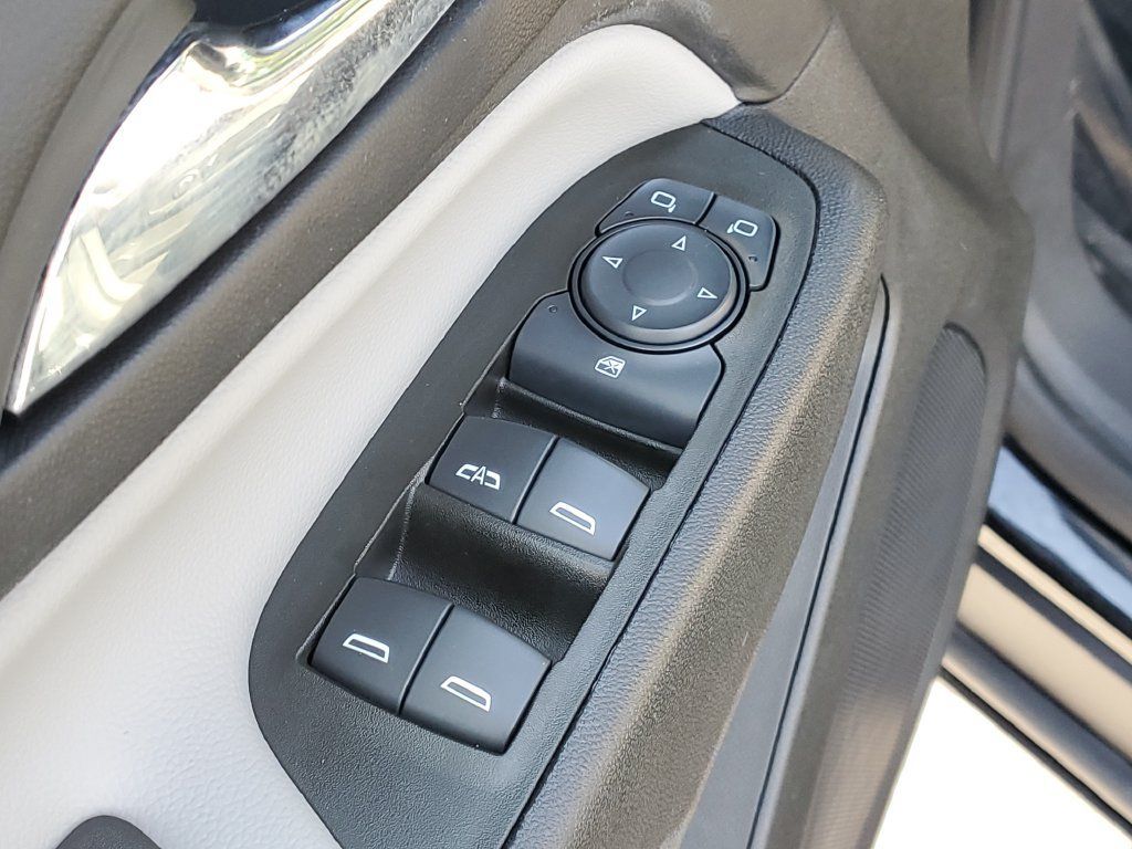 Used 2024 Chevrolet Equinox LS w/ LS Convenience Package FWD image 21