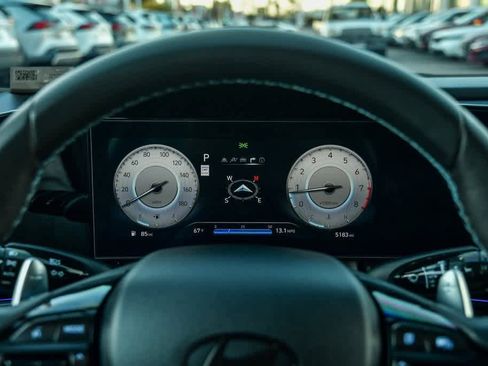 Used 2025 Hyundai Elantra N image 28