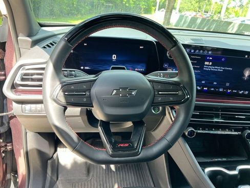 Used 2024 Chevrolet Traverse RS w/ LPO, Floor Liner Package FWD image 13