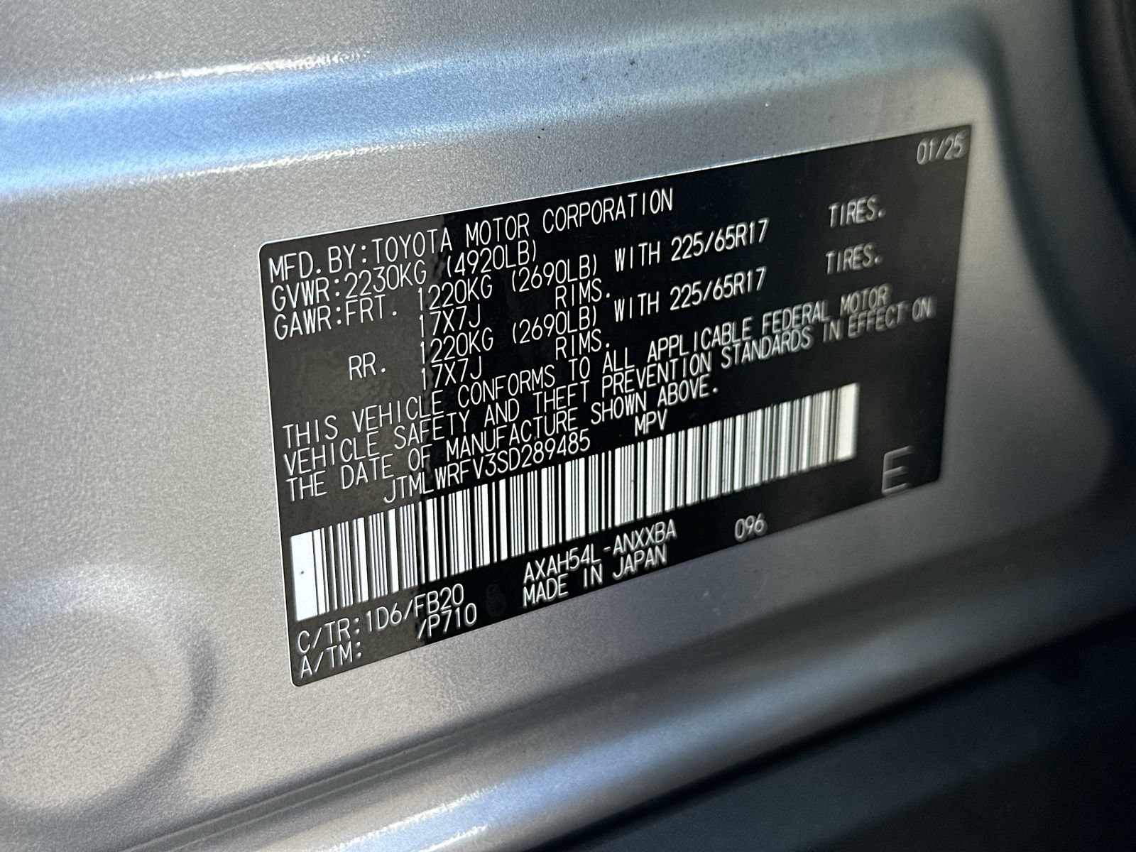 Used 2025 Toyota RAV4 LE AWD/4WD image 35