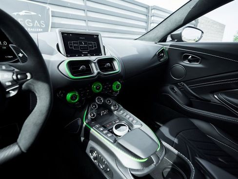 Used 2023 Aston Martin V12 Vantage image 54