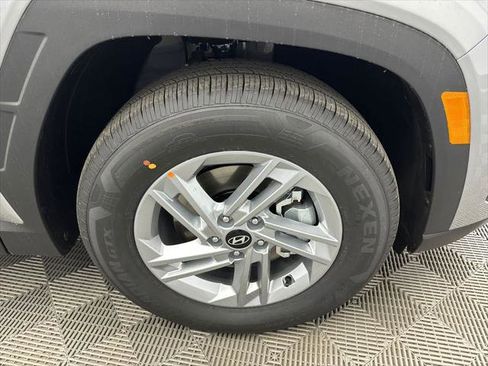 New 2026 Hyundai Tucson SE FWD image 12