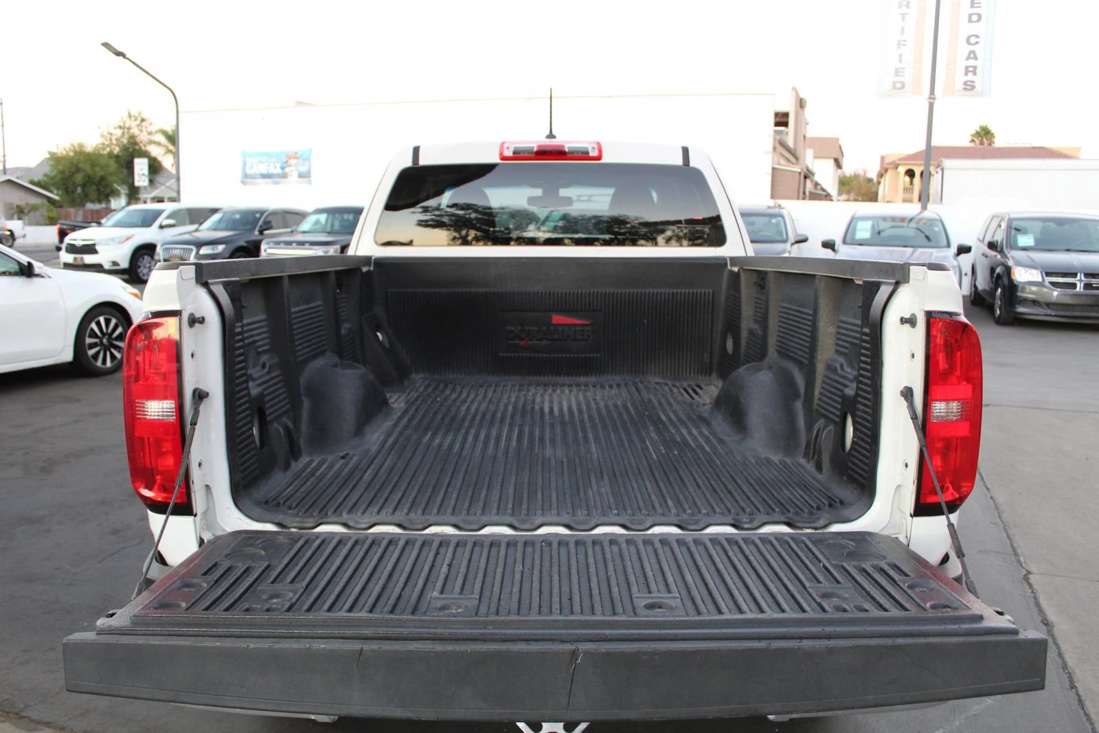 Used 2018 Chevrolet Colorado W/T w/ WT Convenience Package RWD image 28