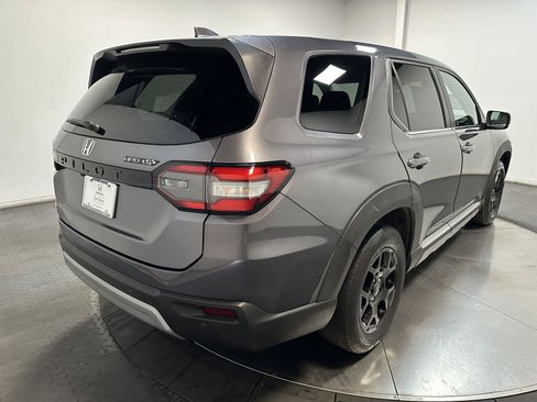 Used 2023 Honda Pilot EX-L image 13