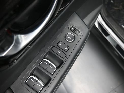 Certified 2025 Honda CR-V EX-L image 17