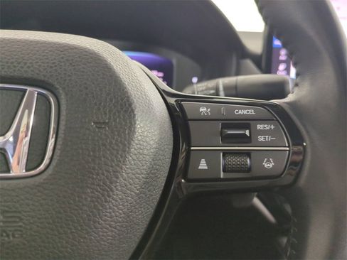 Used 2023 Honda Accord Touring image 32