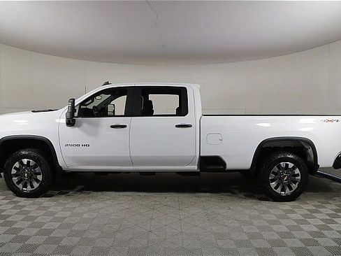 New 2025 Chevrolet Silverado 2500 Custom w/ Custom Value Package image 4