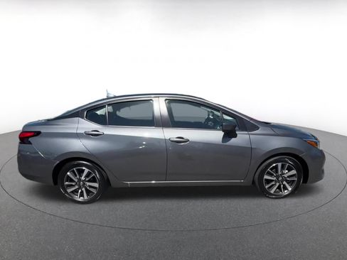 Used 2025 Nissan Versa SV FWD image 16