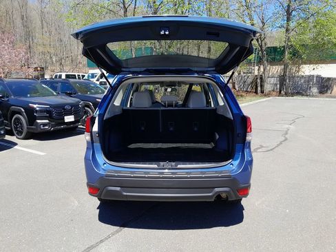 Used 2021 Subaru Forester AWD/4WD image 32