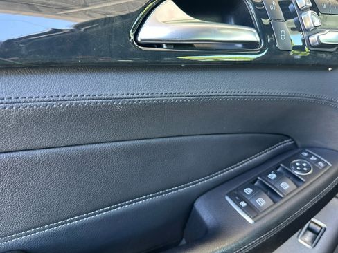 Used 2018 Mercedes-Benz GLE 43 AMG 4MATIC image 12