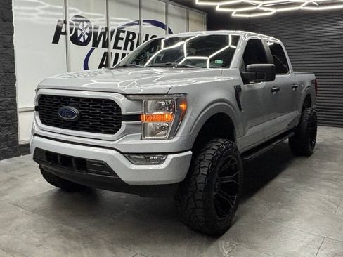 Used 2021 Ford F150 XL w/ STX Appearance Package RWD image 2