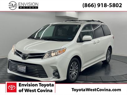 Used 2020 Toyota Sienna XLE w/ XLE Navigation Package
