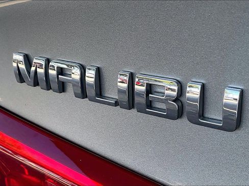 Used 2024 Chevrolet Malibu LT image 8