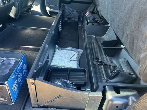 Used 2019 Ford F250 Lariat w/ Lariat Ultimate Package image 13