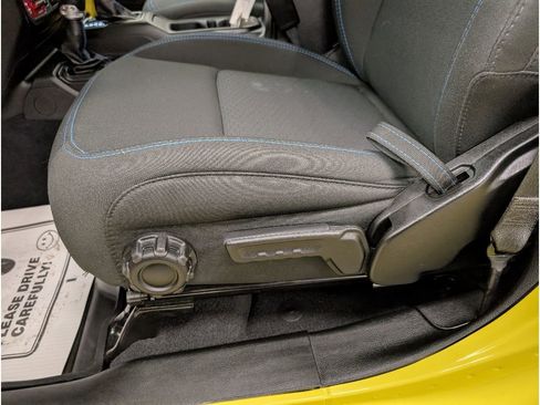 Used 2023 Jeep Wrangler Unlimited Rubicon 4xe w/ Steel Bumper Group image 10