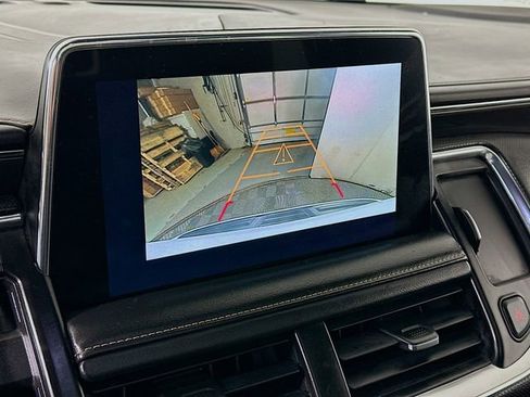 Used 2023 GMC Yukon XL AT4 image 14