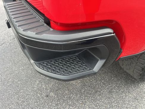 Used 2023 Chevrolet Silverado 1500 Custom Trail Boss w/ LPO, Dark Essentials Package image 35