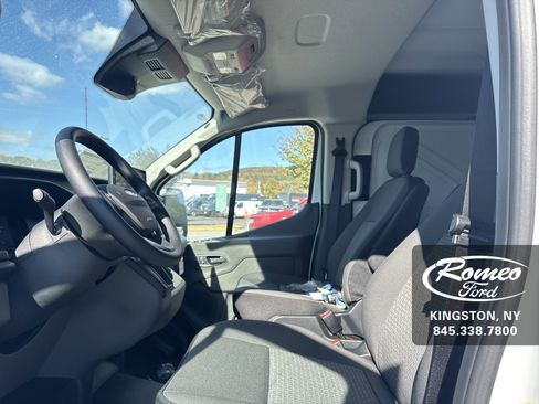 New 2026 Ford Transit 250 Low Roof AWD image 12