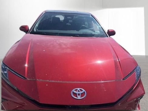 Used 2025 Toyota Camry XSE w/ Premium Plus Package image 7