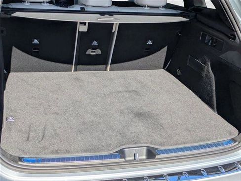 Certified 2026 Mercedes-Benz GLC 300 image 6