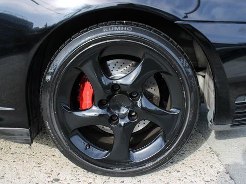 Used 2004 Porsche 911 Carrera 4S AWD/4WD image 31