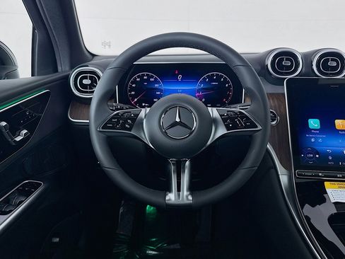 New 2026 Mercedes-Benz GLC 300 4MATIC image 4