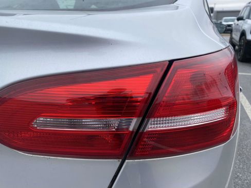Used 2018 Ford Focus SE image 10