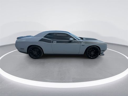 Used 2020 Dodge Challenger R/T Scat Pack w/ T/A Package image 9
